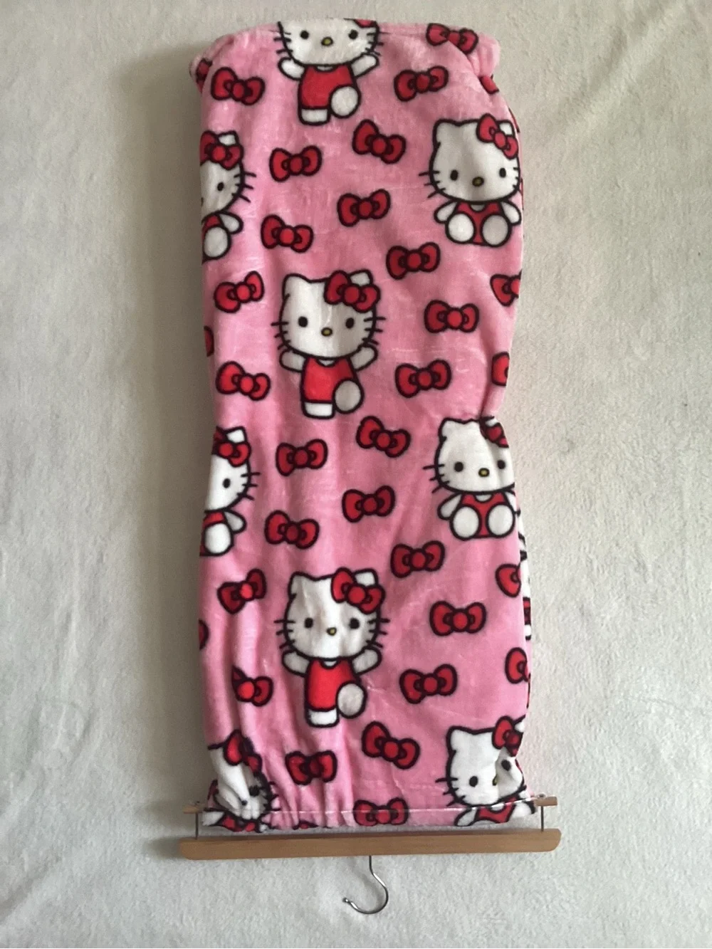 NWT Hello Kitty Charming Bows Pink Cloud Throw Blanket 60x70
